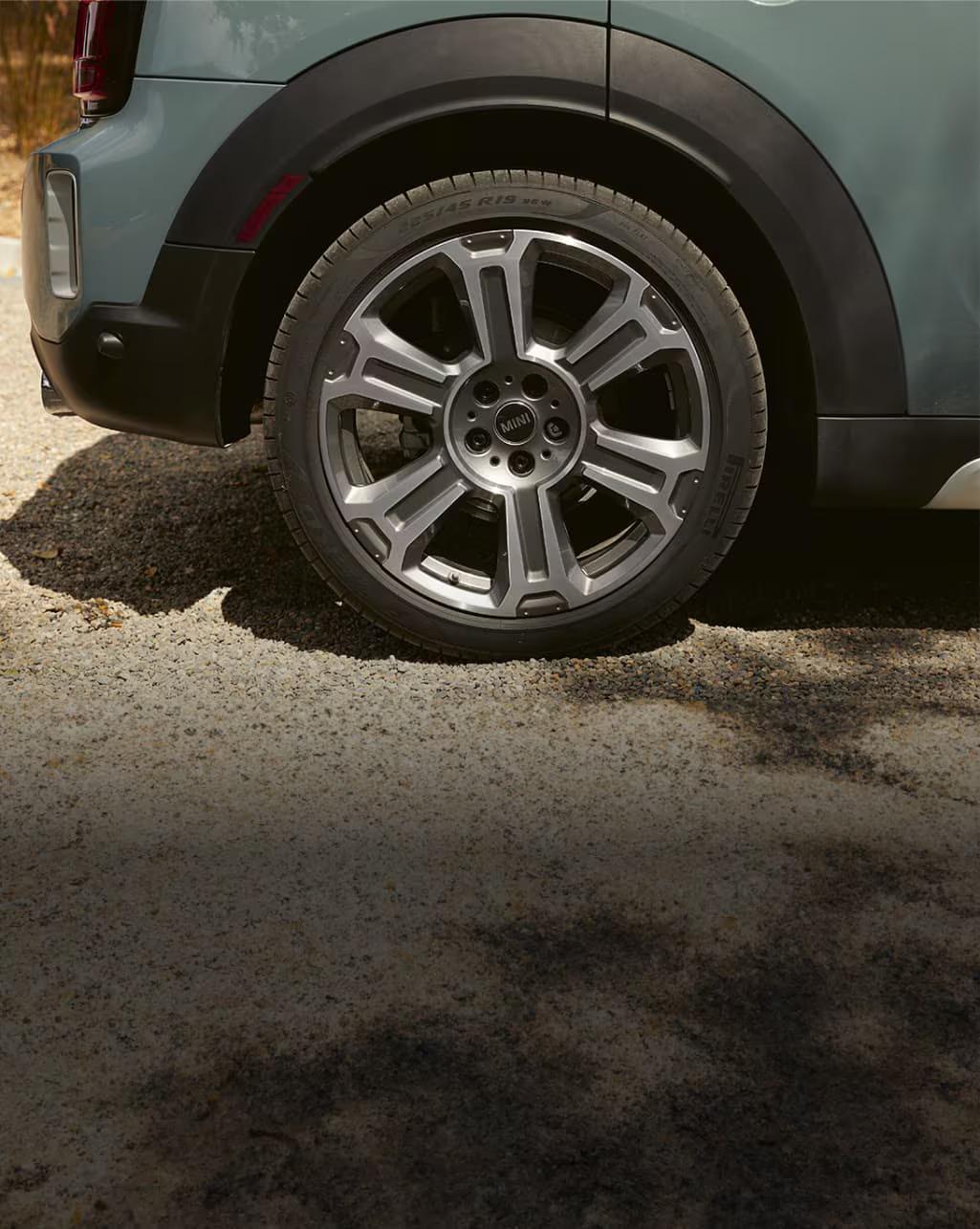 MINI-USA-Countryman-Exterior-4-v3.jpg